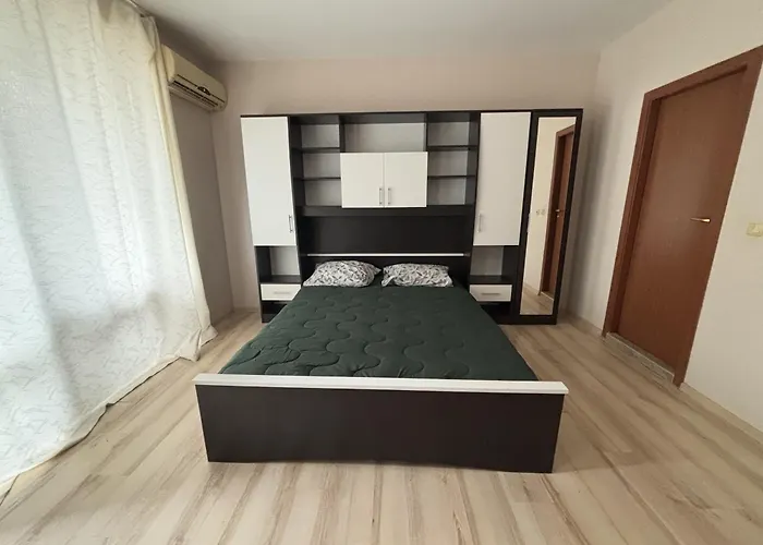 Amphora Palace Golden Sands Апартаменты *